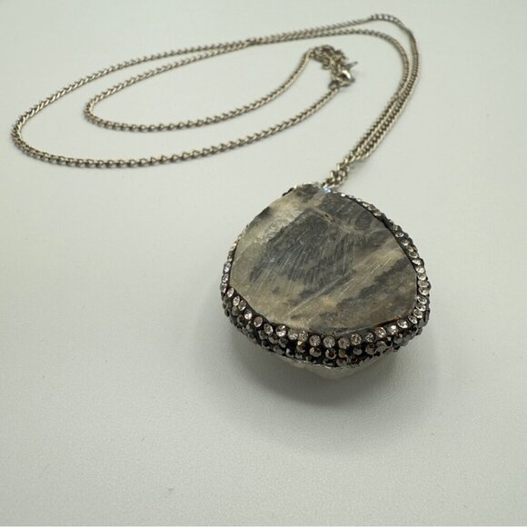 Natural White Druzy Quartz Pendant Necklace - Picture 3 of 16